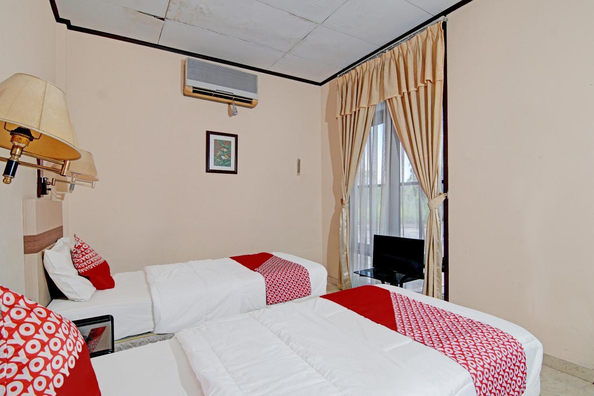 Oyo 92330 Hotel Rindu Sempadan Near Taman Wisata Rindu Sempadan Pekanbaru Dış mekan fotoğraf